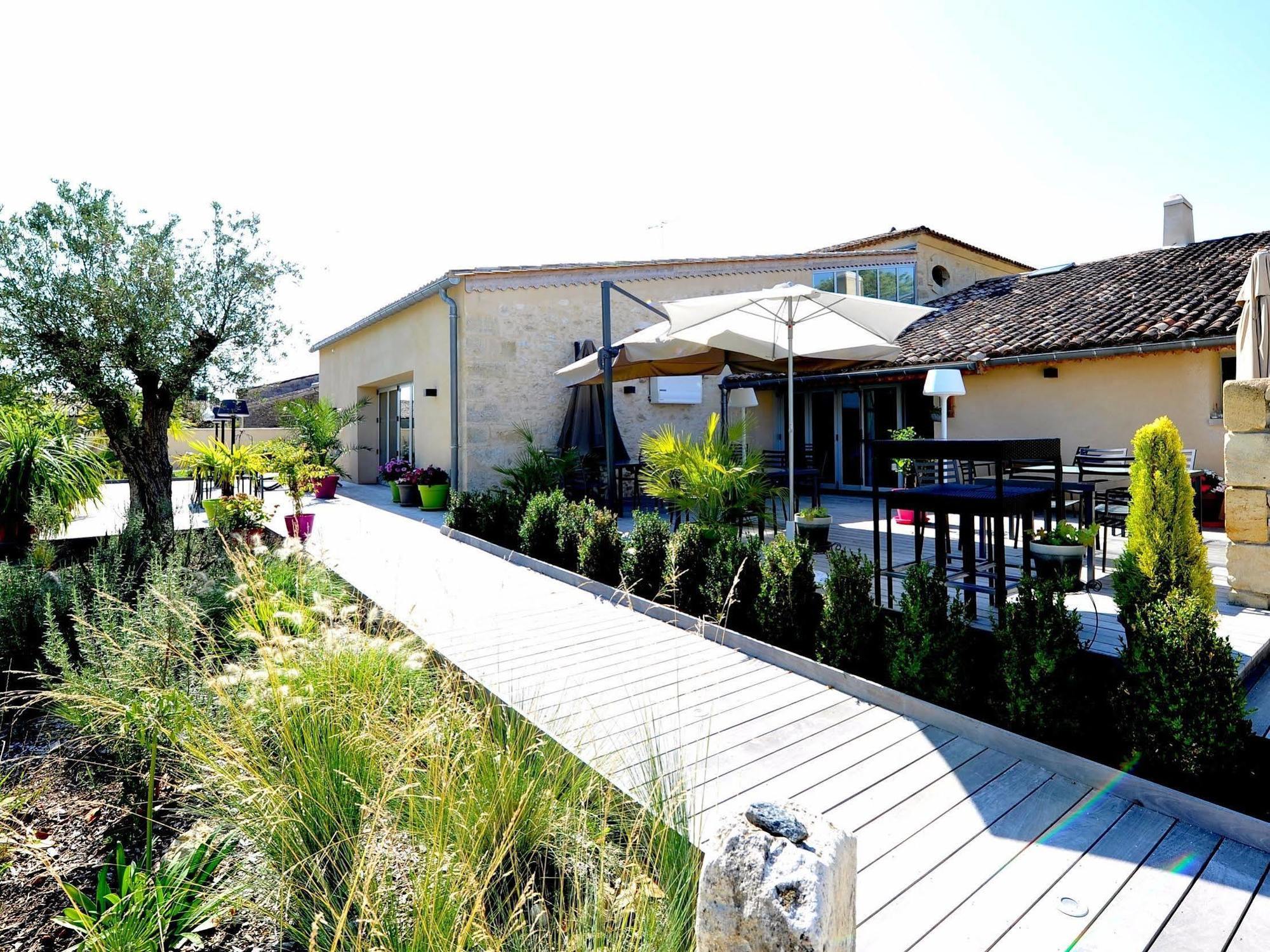Logis- Hotel Spa Restaurant L'Epicurial Saint-Pey-de-Castets Экстерьер фото