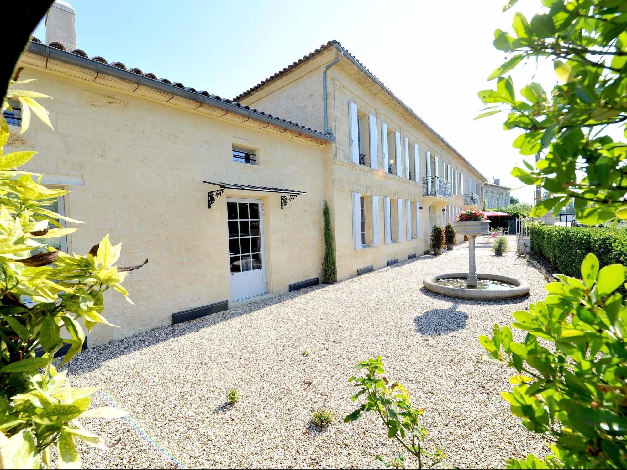 Logis- Hotel Spa Restaurant L'Epicurial Saint-Pey-de-Castets Экстерьер фото